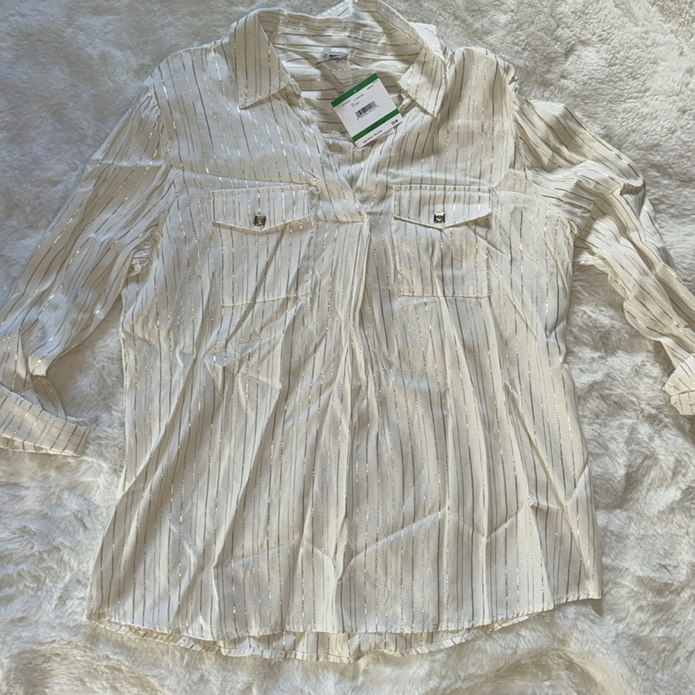 Anne Klein gold top